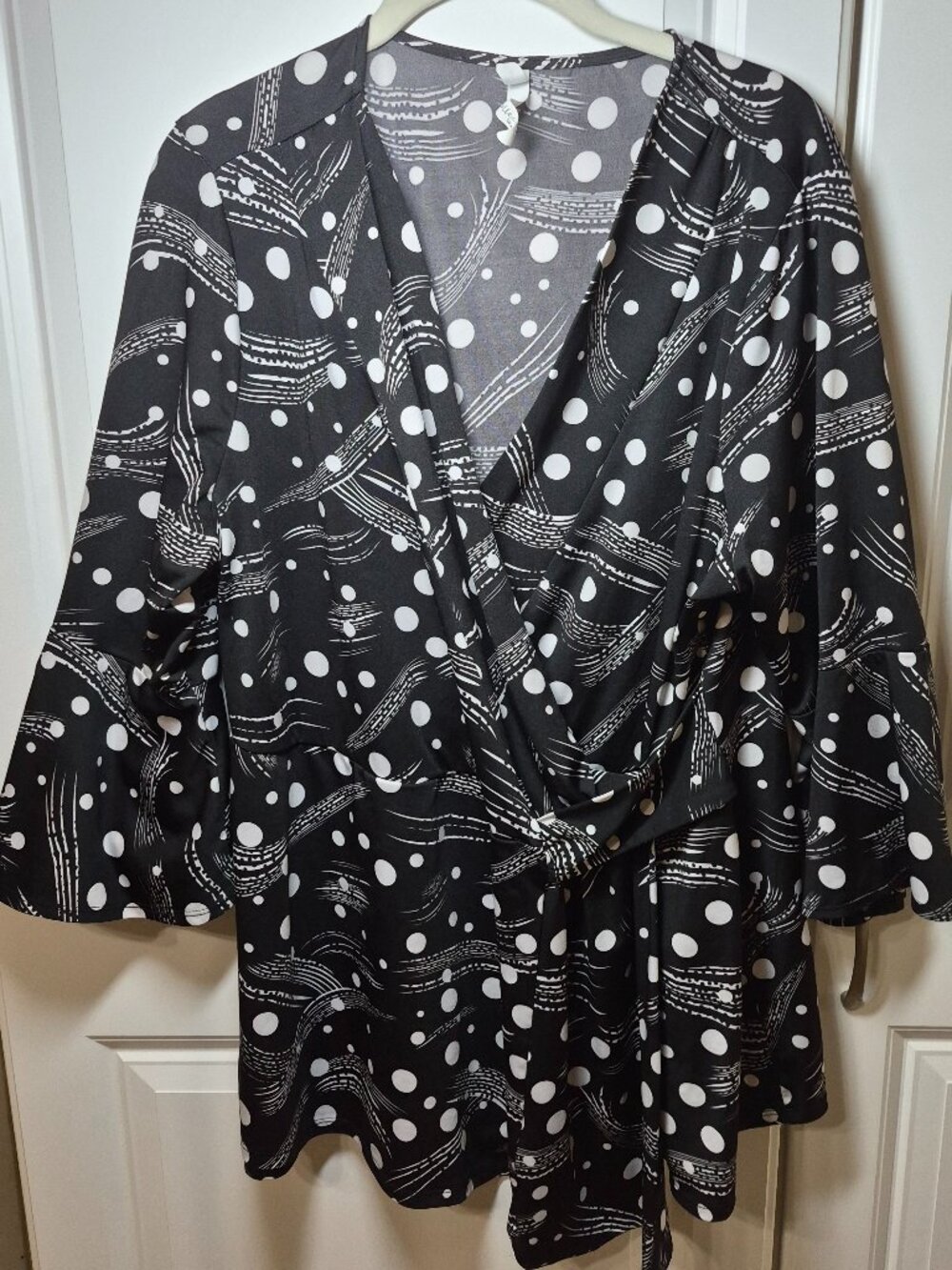 NY Collection Black Abstract White Polka Dot & Brush stroke Faux-Wrap Blouse 3X